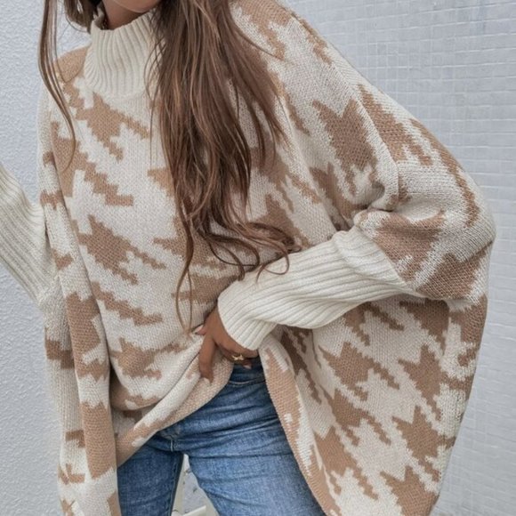 Houndstooth Print Sweater with batwings - Picture 4 of 6